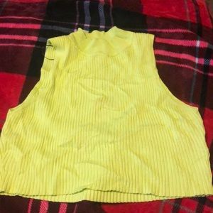 Neon green shoulderless crop-top